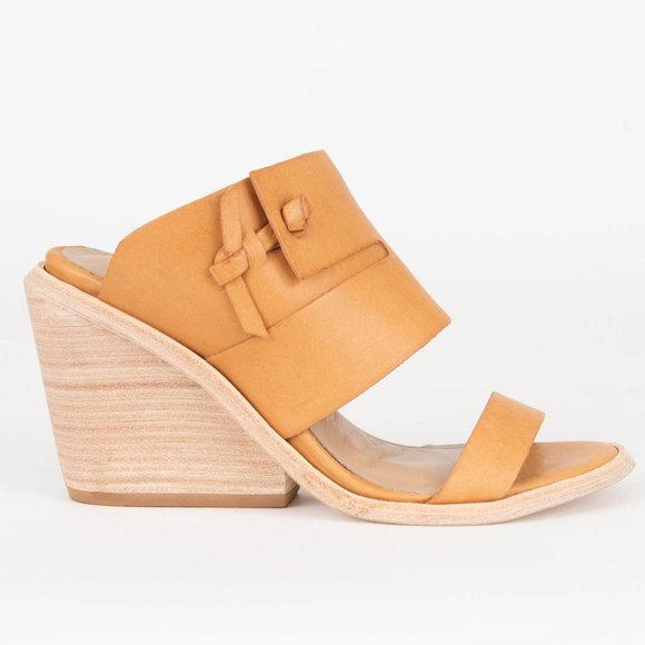 NEW Wal & Pai Cole Wedge Nude Calf Leather Chunky Stacked Heel Minimalist 37 - Picture 1 of 11